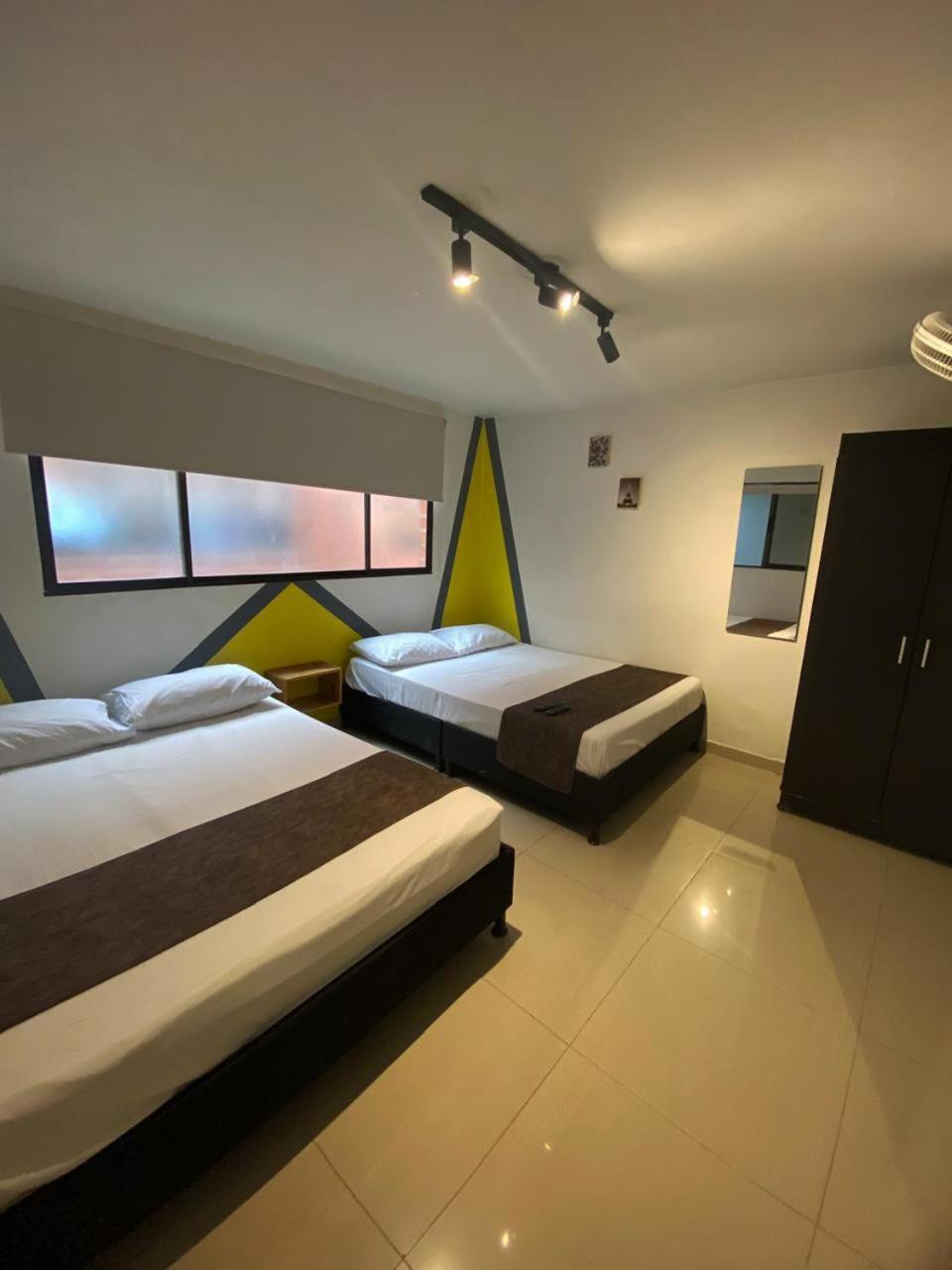 33 Hotel Bulerias Медельїн Екстер'єр фото